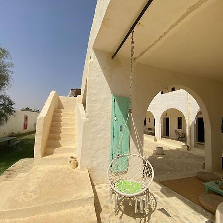 Dar Oueghlani - Maison D'Hotes El Mây Esterno foto