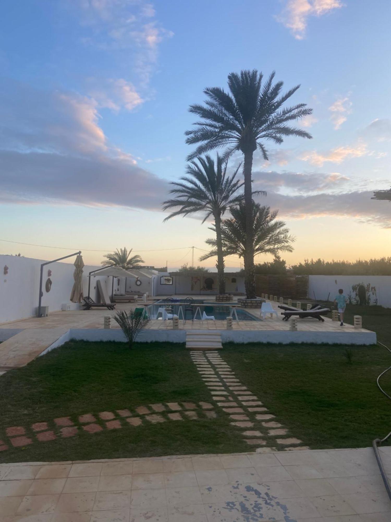Dar Oueghlani - Maison D'Hotes El Mây Esterno foto